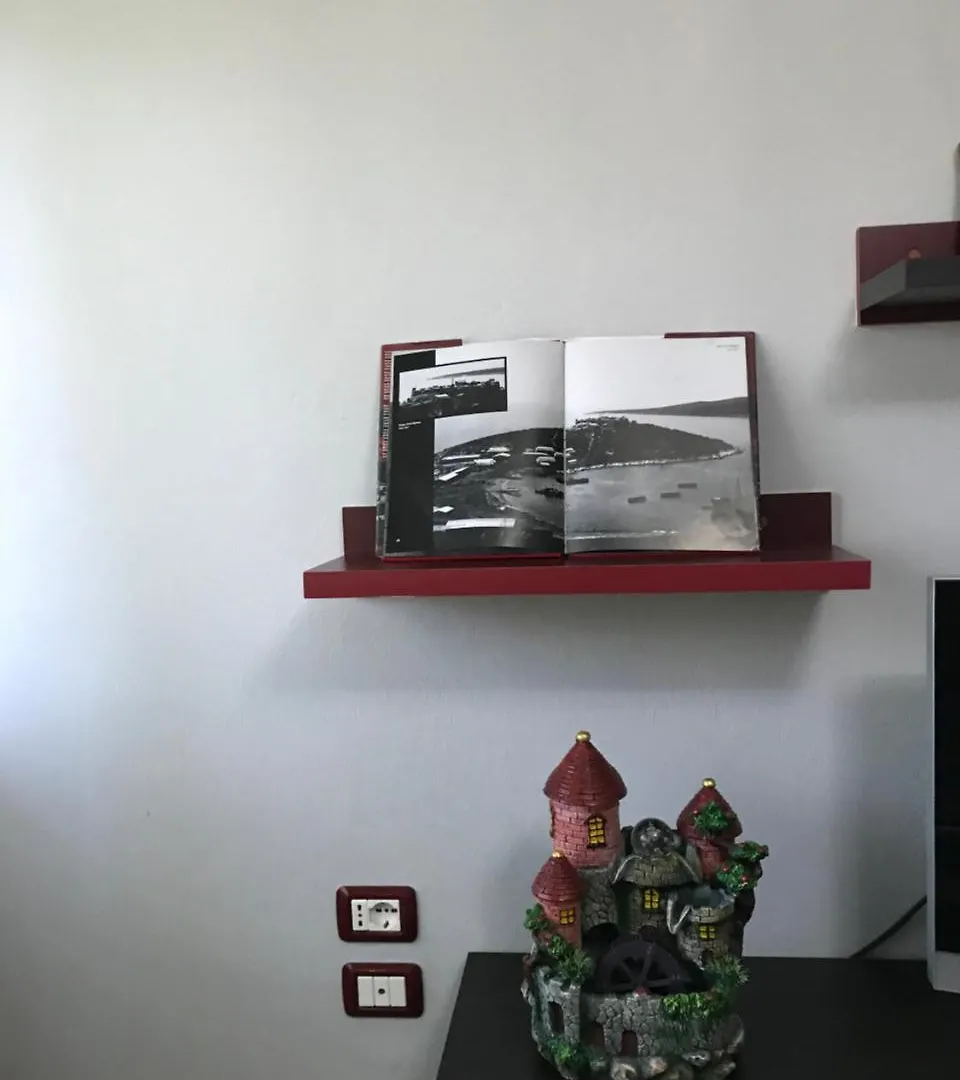 Himara Apartment  Химара